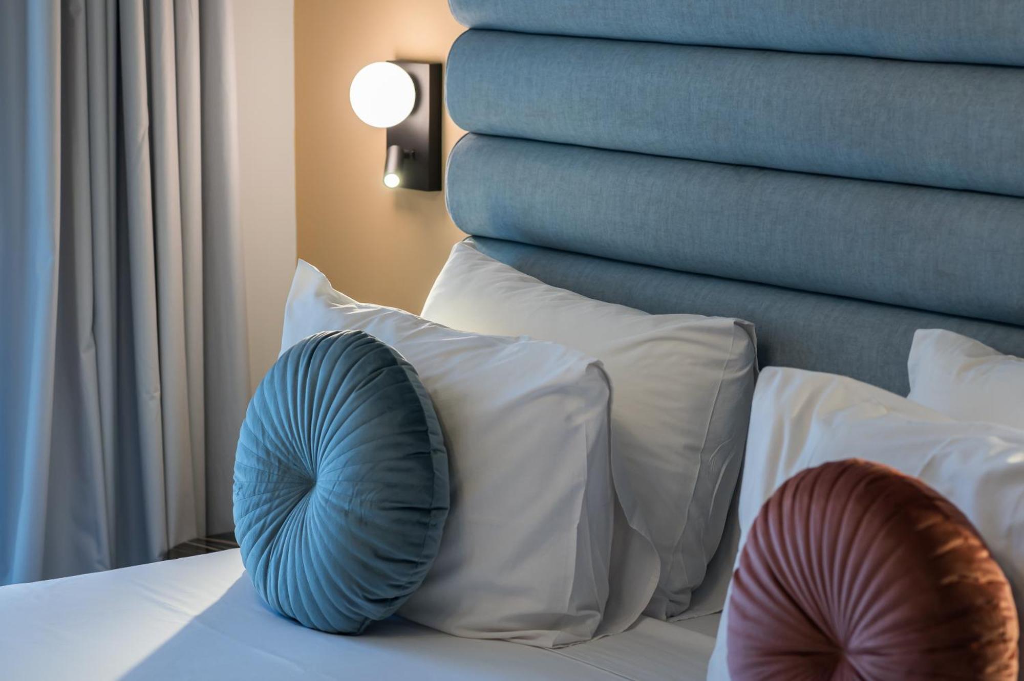 Centro Hotel Янина Екстериор снимка