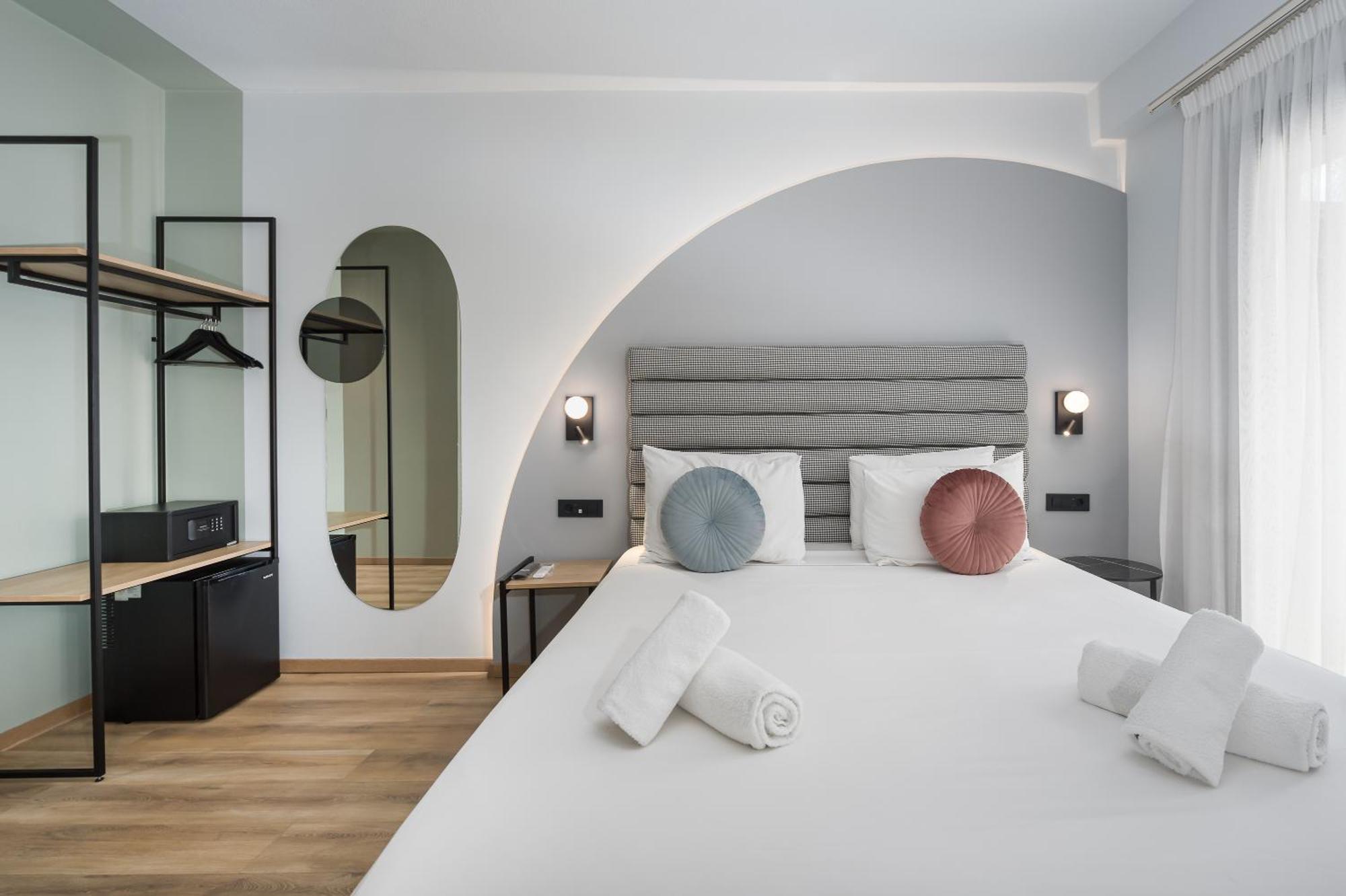 Centro Hotel Янина Екстериор снимка