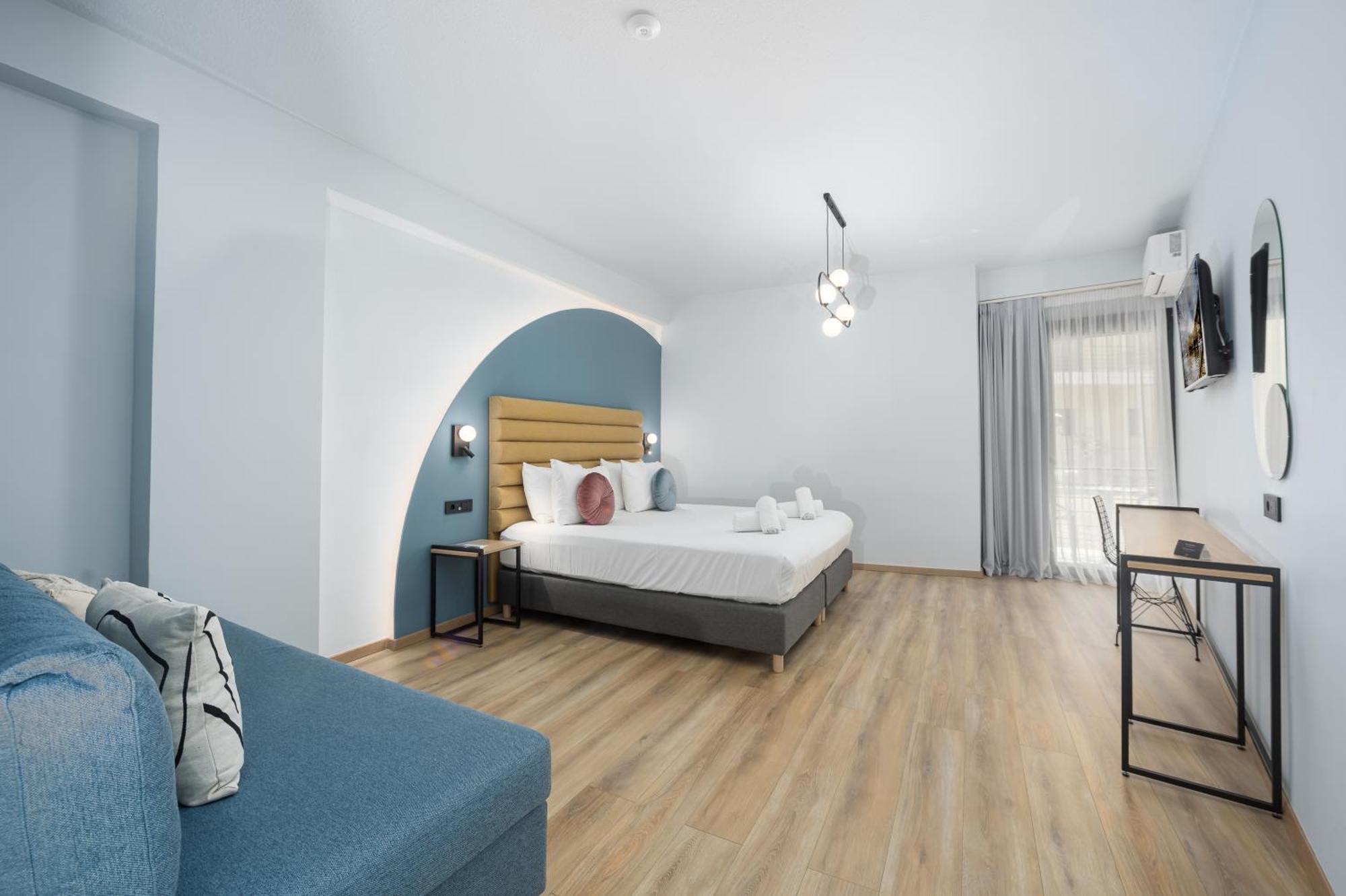Centro Hotel Янина Стая снимка