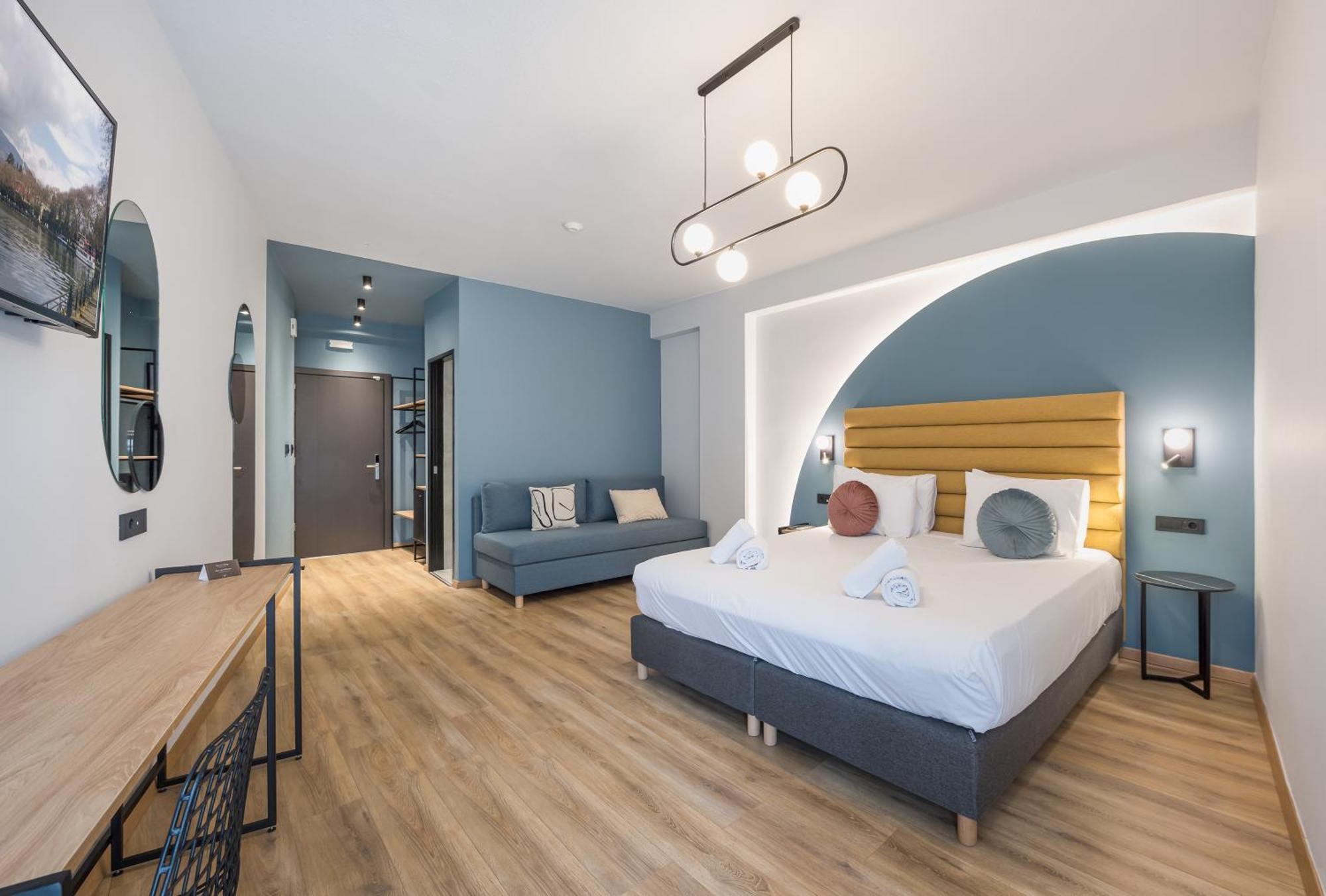 Centro Hotel Янина Екстериор снимка
